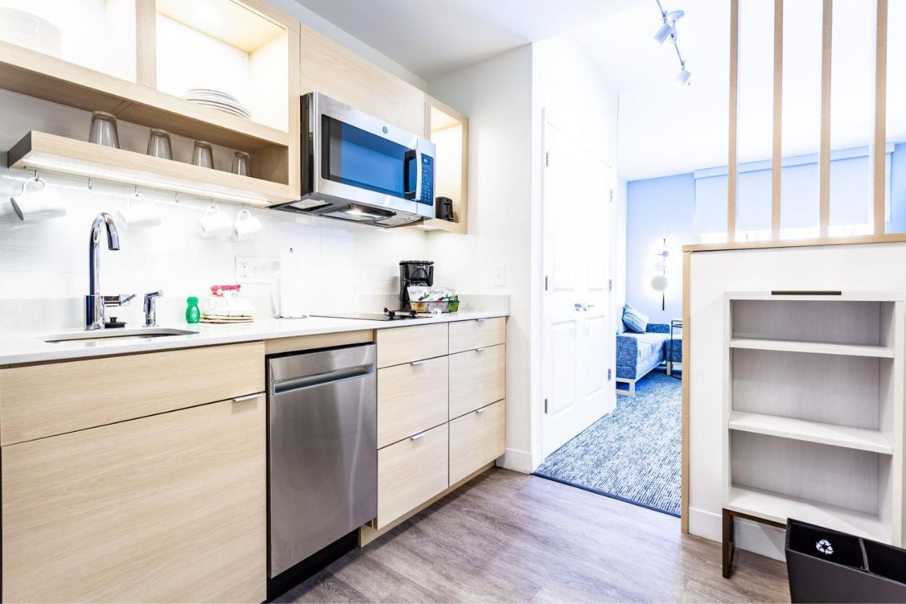 Towneplace Suites By Marriott Raleigh - University Area エクステリア 写真